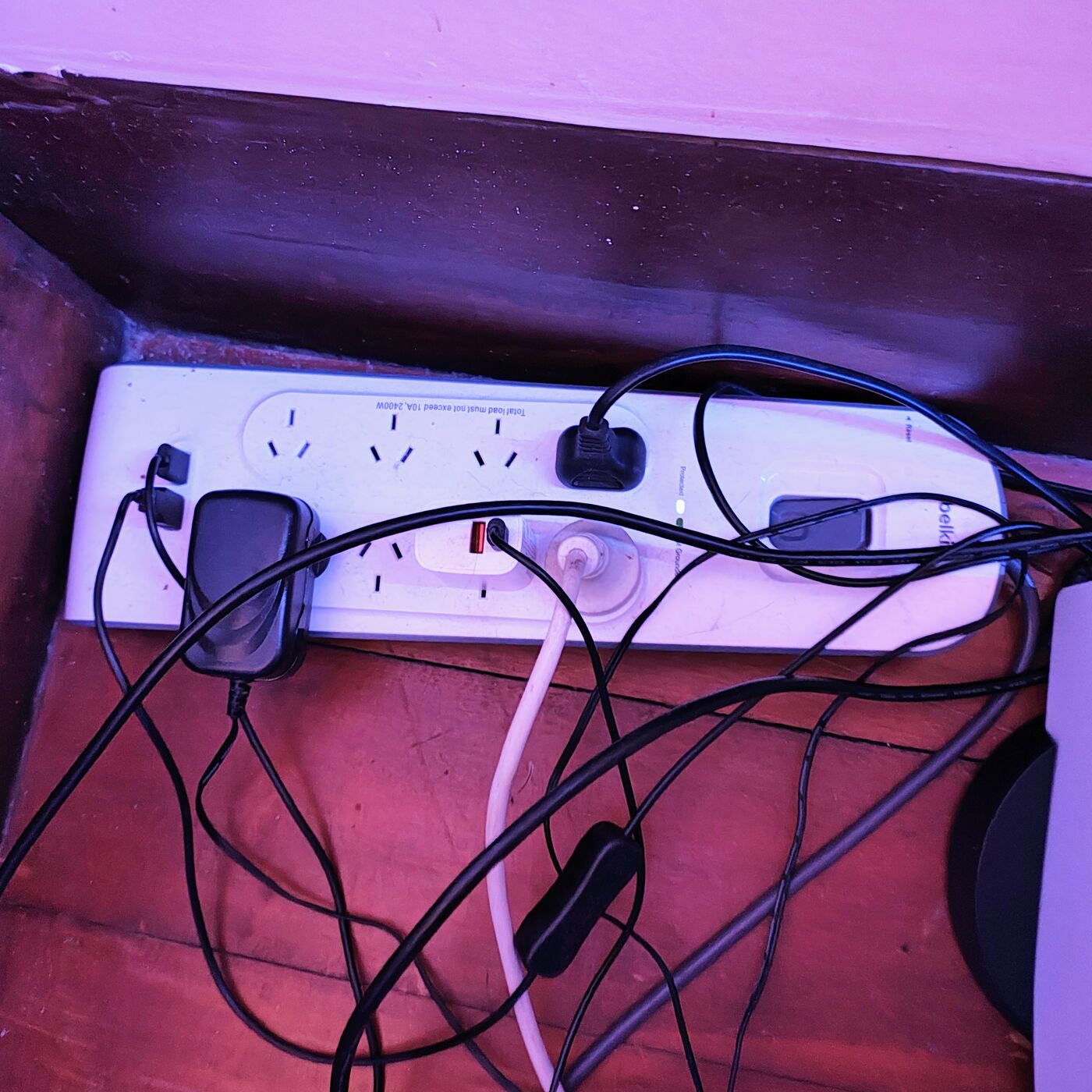Belkin 8-Outlet Surge Protector (2x USB-A)