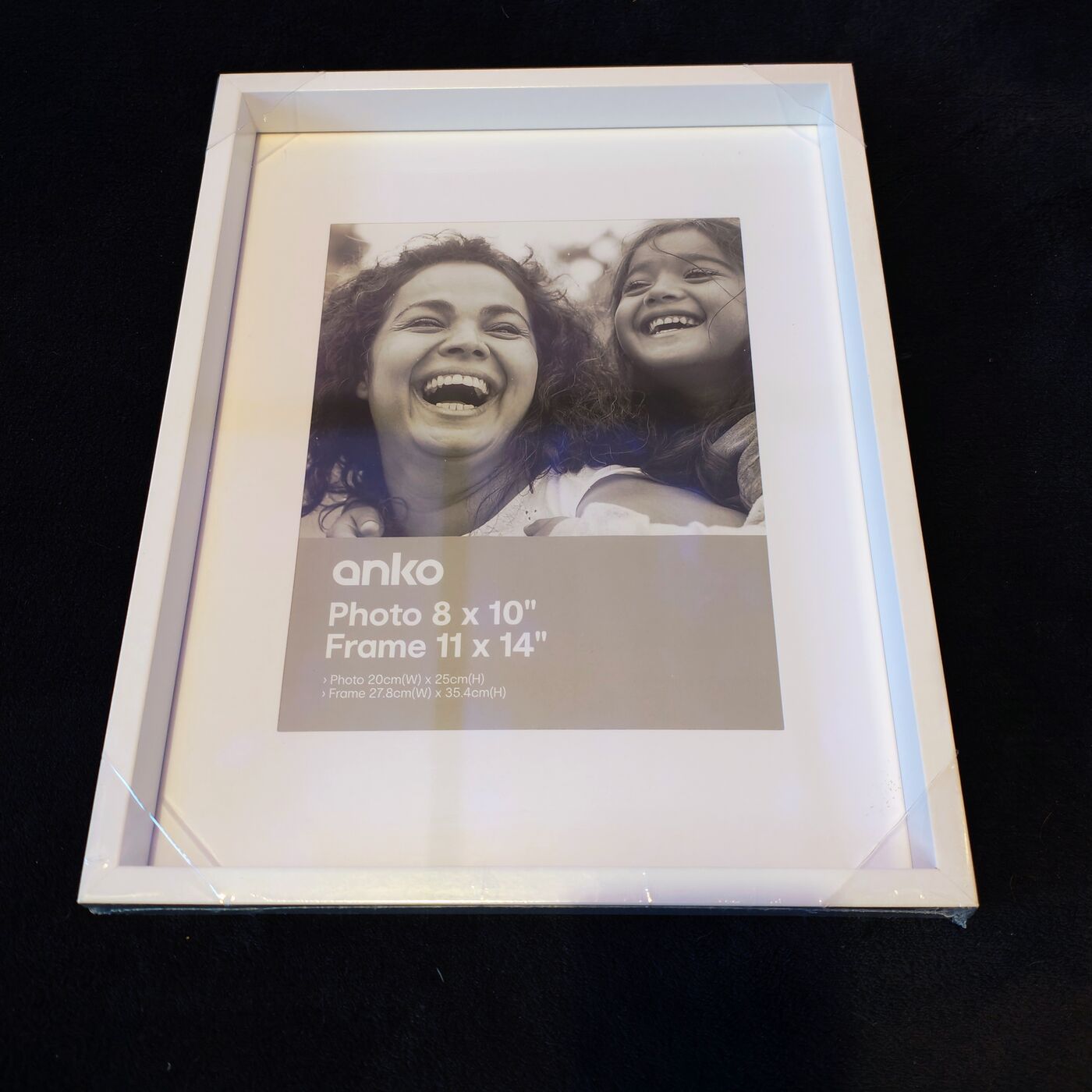 Click to enlarge Anko Manhattan Photo Frame 8x10in — White