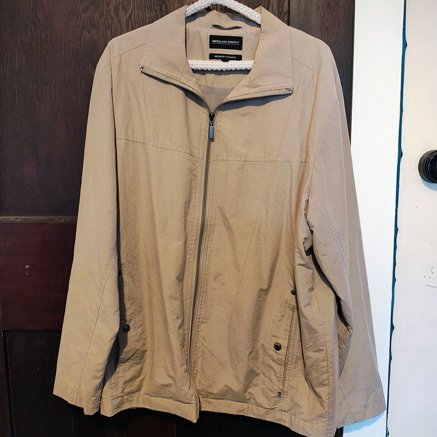 Click to enlarge Breakaway Modern Classics Beige Jacket — Large