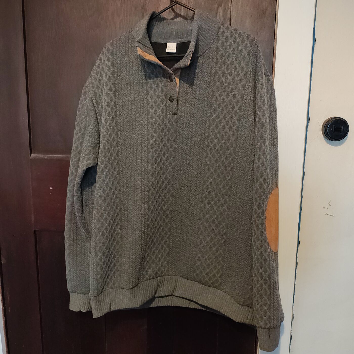Click to enlarge Grey Cable-Knit Sweater with Elbow Patches — XL